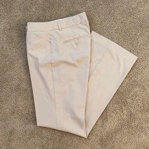 RTO ready! Express Editor Slacks in Ivory and US 4R